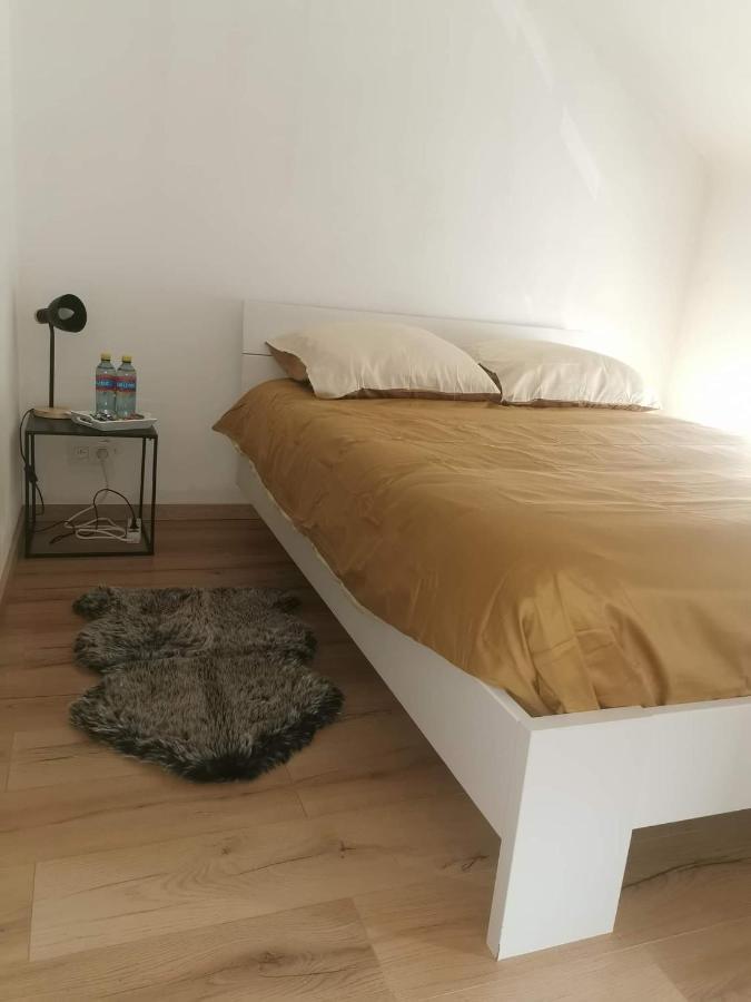 Apartamento Le Caillou Blanc Charleroi Exterior foto